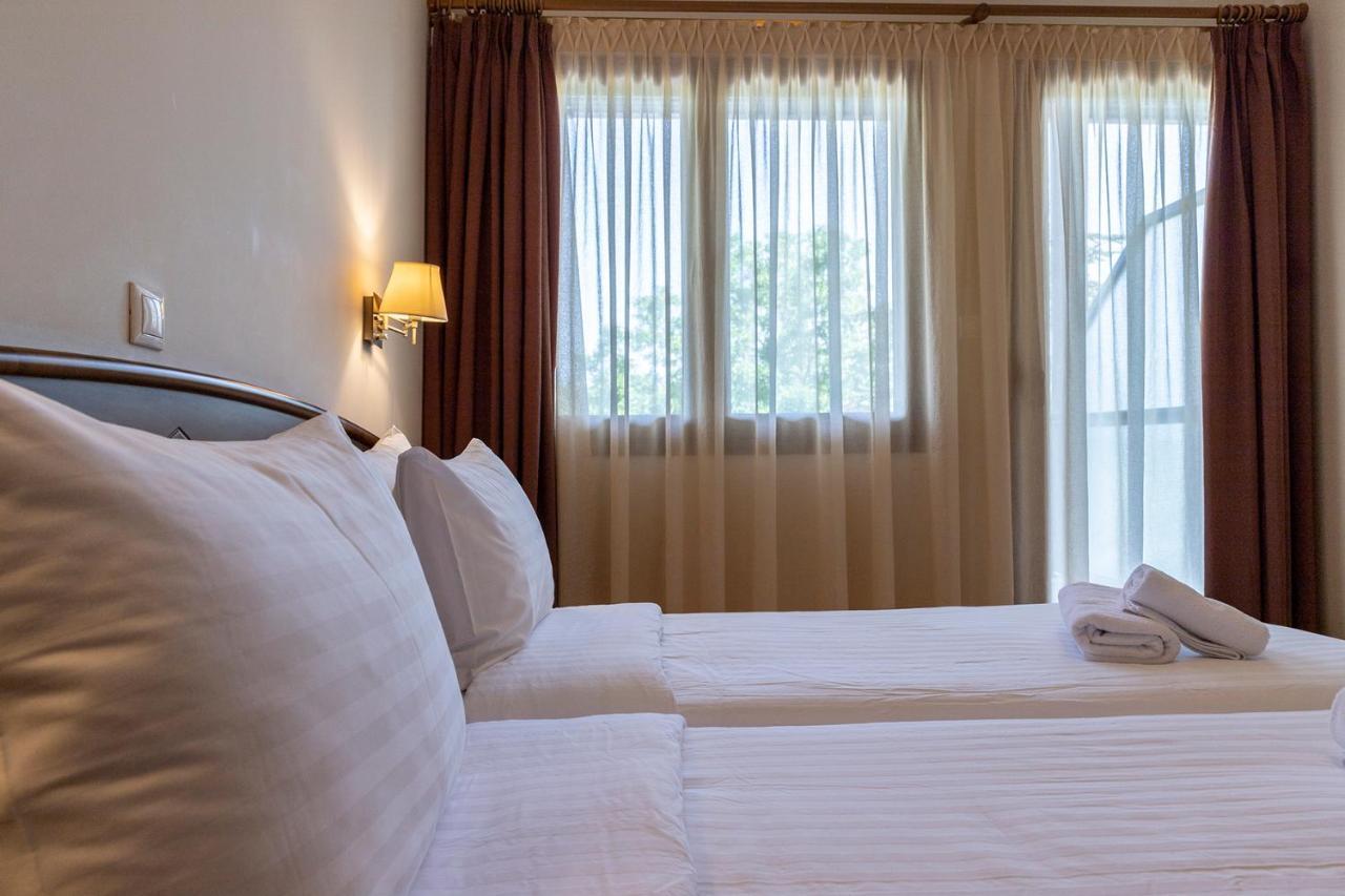 Xenios Dias Boutique Hotel Litochoron Bagian luar foto